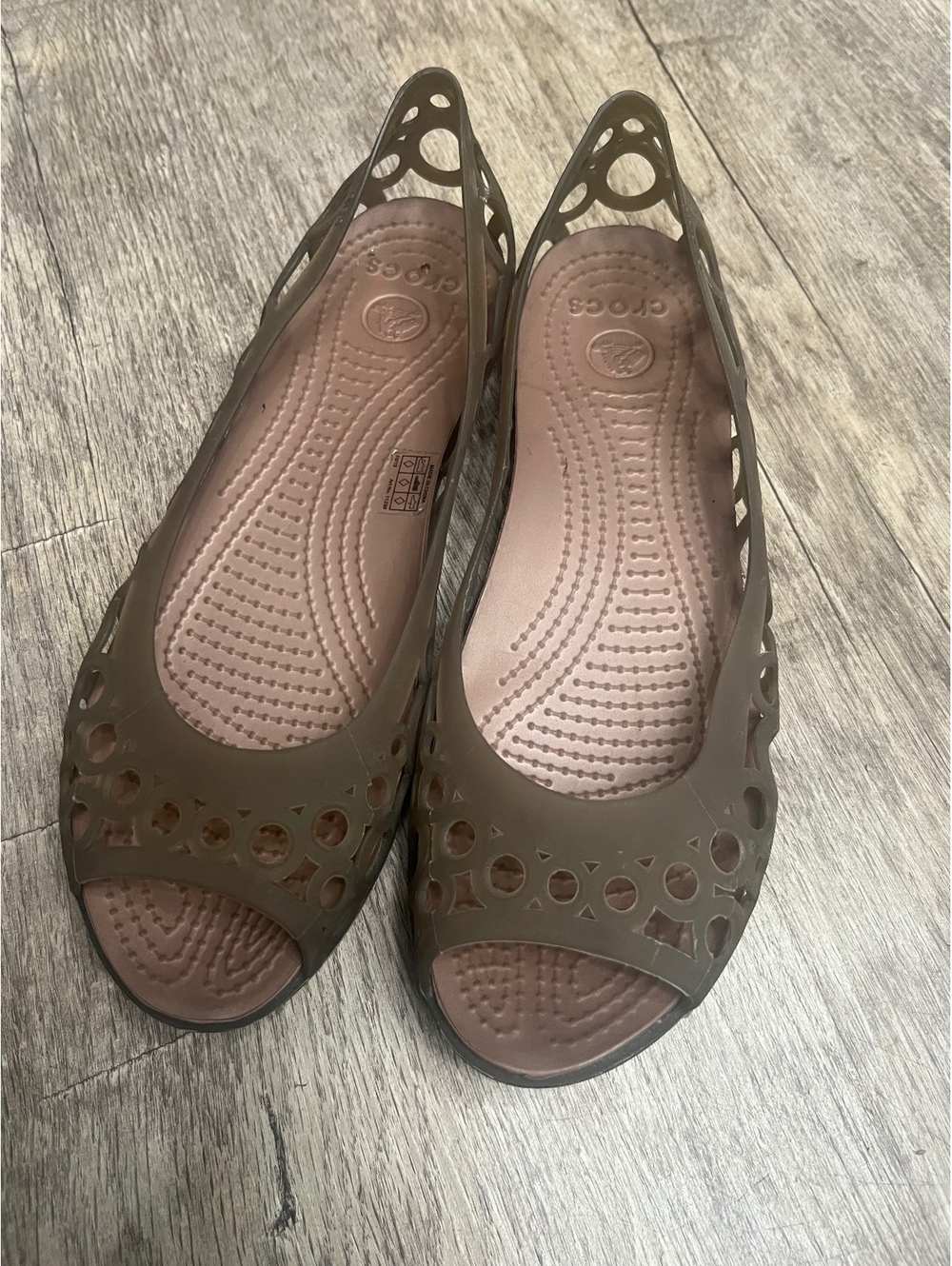 Crocs size 9 perforated ballet flats brown